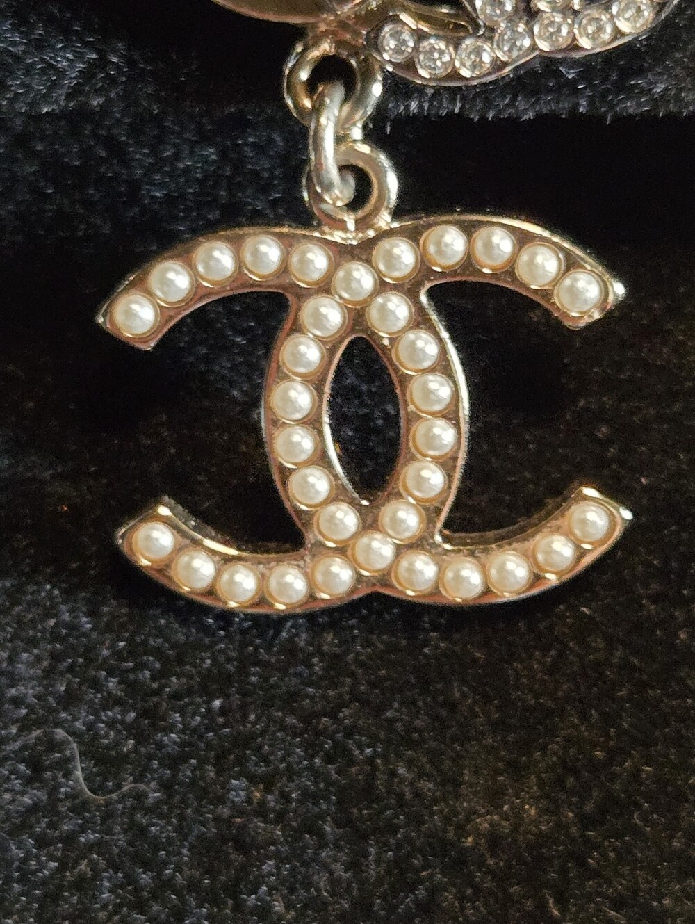 #148 - Chanel Triple CC Crystal/Pearl Earrings Light Gold/Silver 21B- AUTHENTIC - Picture 8 of 16